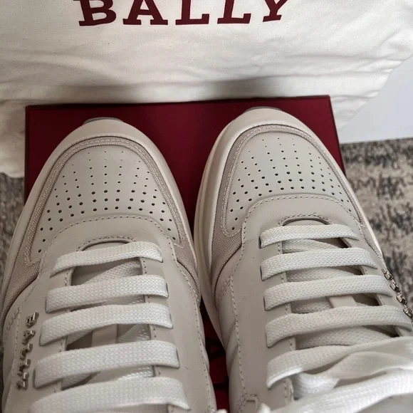 Bally Classic White Leather Sneakers - Picture 8 of 17